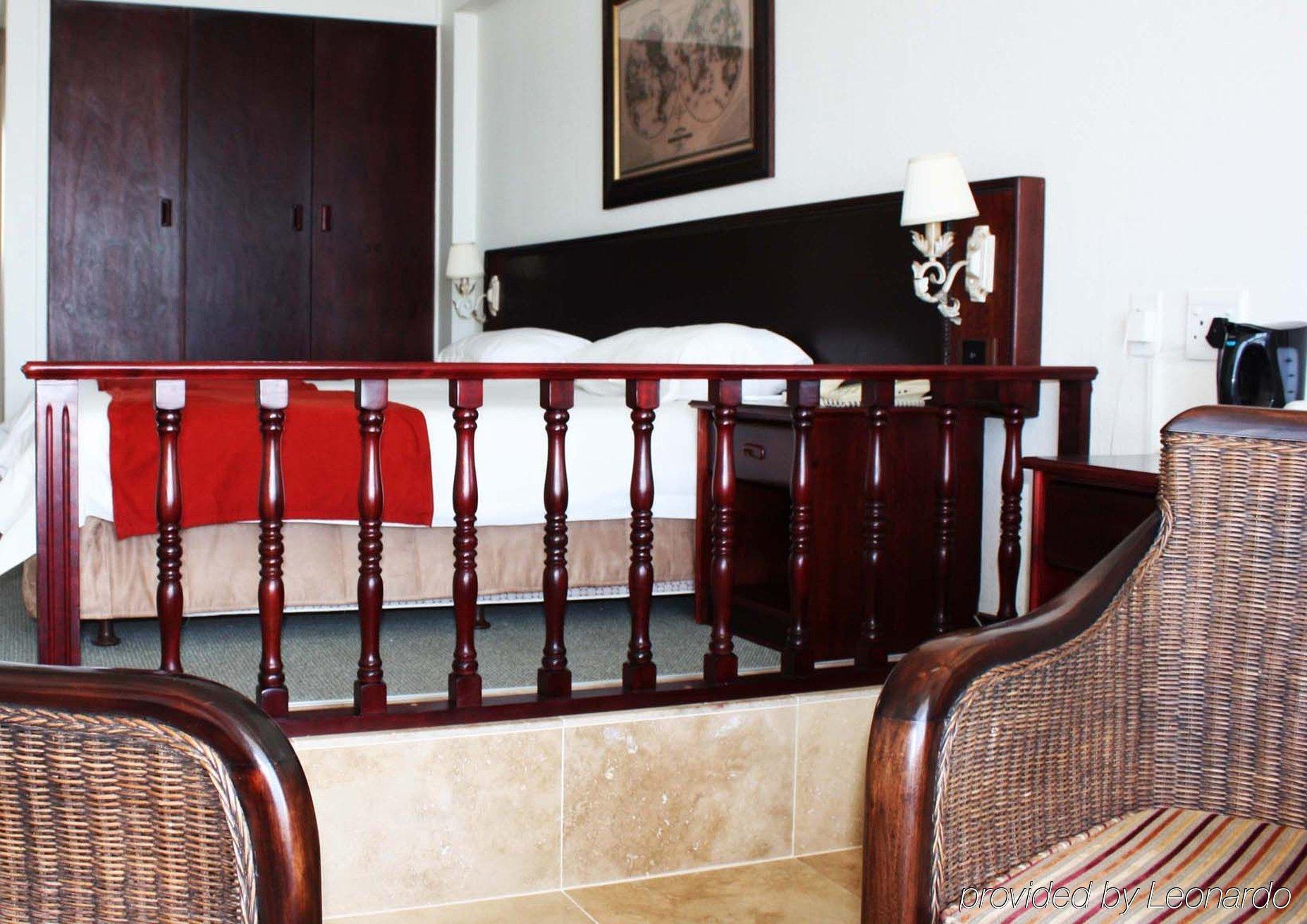 Kennaway Hotel Іст-Лондон Номер фото